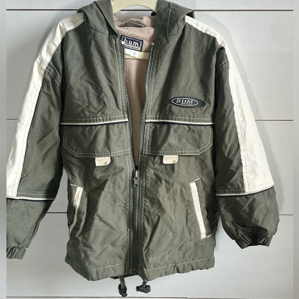 90's Kids Green and White BUM Hooded Jacket - Picture 2 of 4